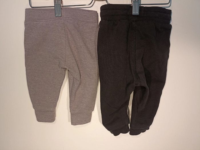 2 Joggings - photo numéro 2