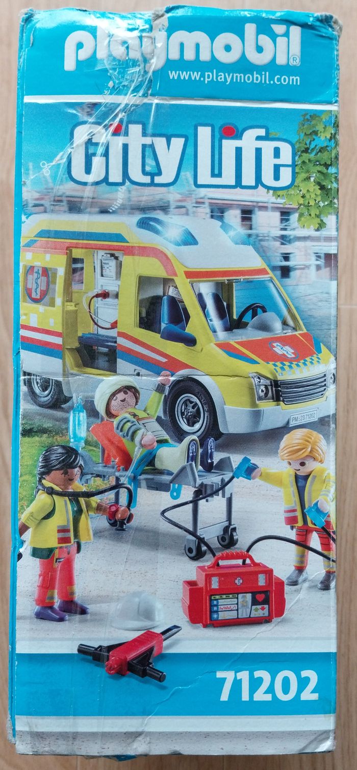 Playmobil City Life 71202 Ambulance avec effets lumineux et sonore neuf plastiques scellés - photo numéro 7