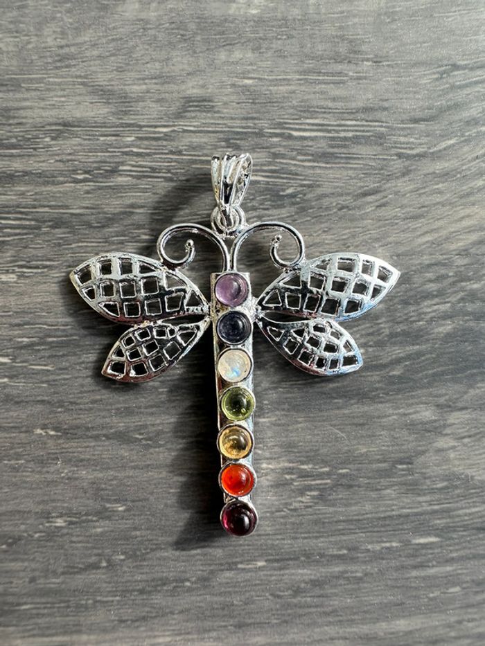Pendentif libellule en acier et chakras (pierres) - photo numéro 3