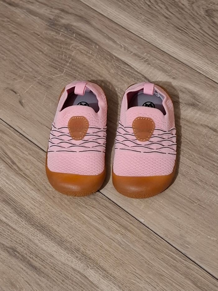 Chaussure fille mémoire de forme rose