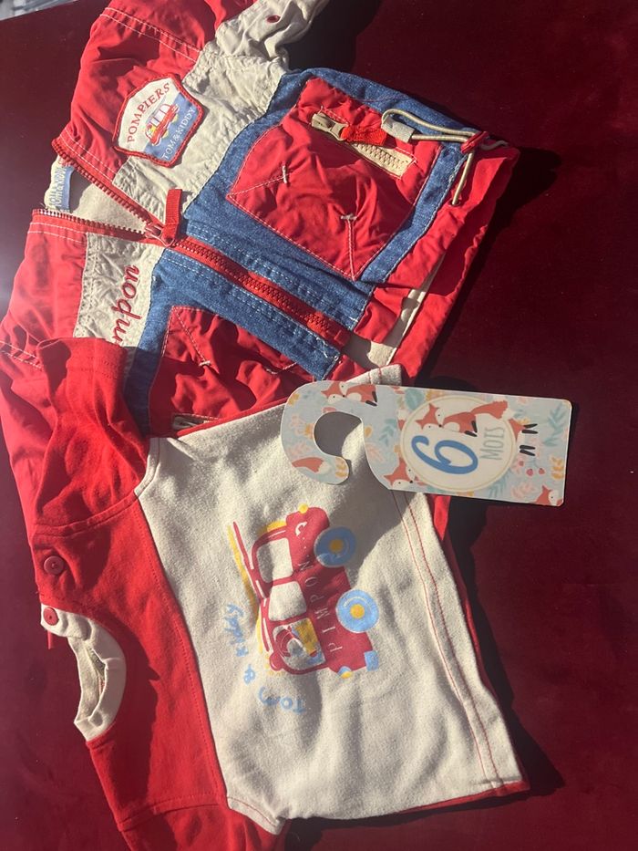 Lot t-shirt +manteau 6mois