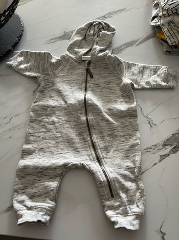 Lot de vêtements body MC et ML…