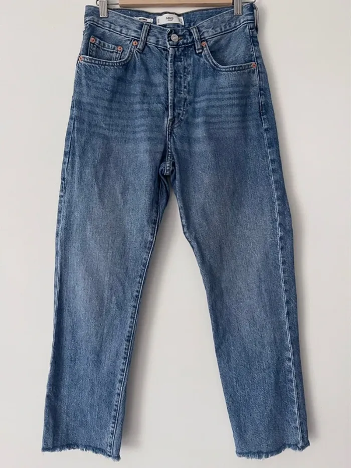 « Vrai » jean bleu en 100% coton modèle Havana de chez Mango (MNG) taille 36