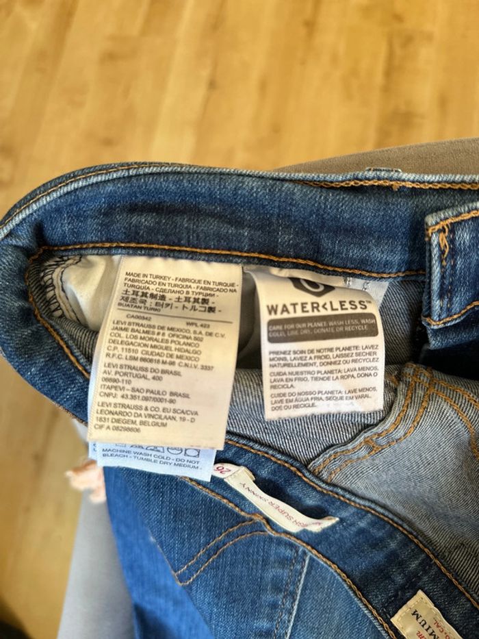 Jeans Levis - photo numéro 4