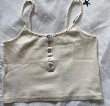 Très beau top court pour l’été de la marque only || taille S