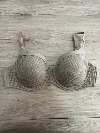 Soutien gorge avec armatures