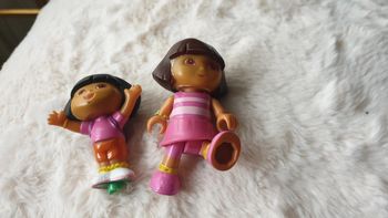2 figurine dora