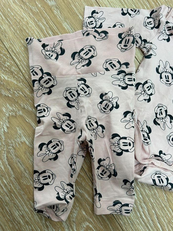 Ensemble Minnie Disney - rose 1/3 mois neuf - legging bodie body - photo numéro 2