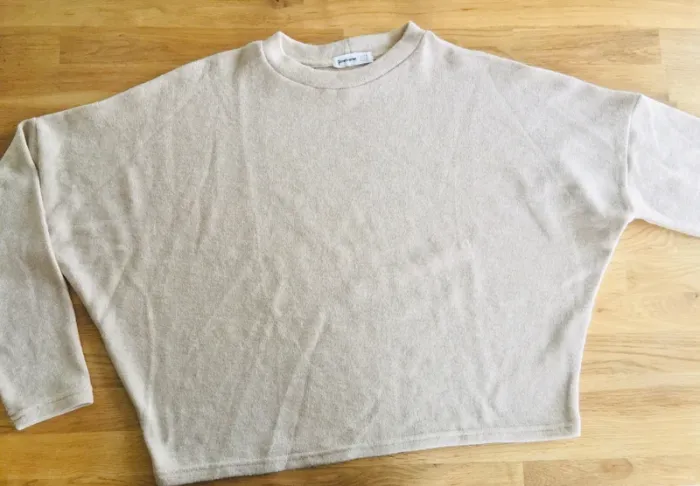 Ensemble jean blanc et pull beige - photo numéro 4
