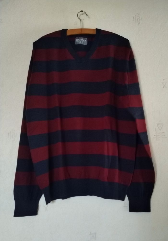 Pull homme taille L col V manches longues - photo numéro 5