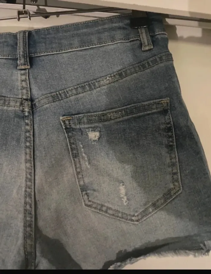 📦 Lot de 2 shorts femme - Taille XS - Très bon état - photo numéro 6