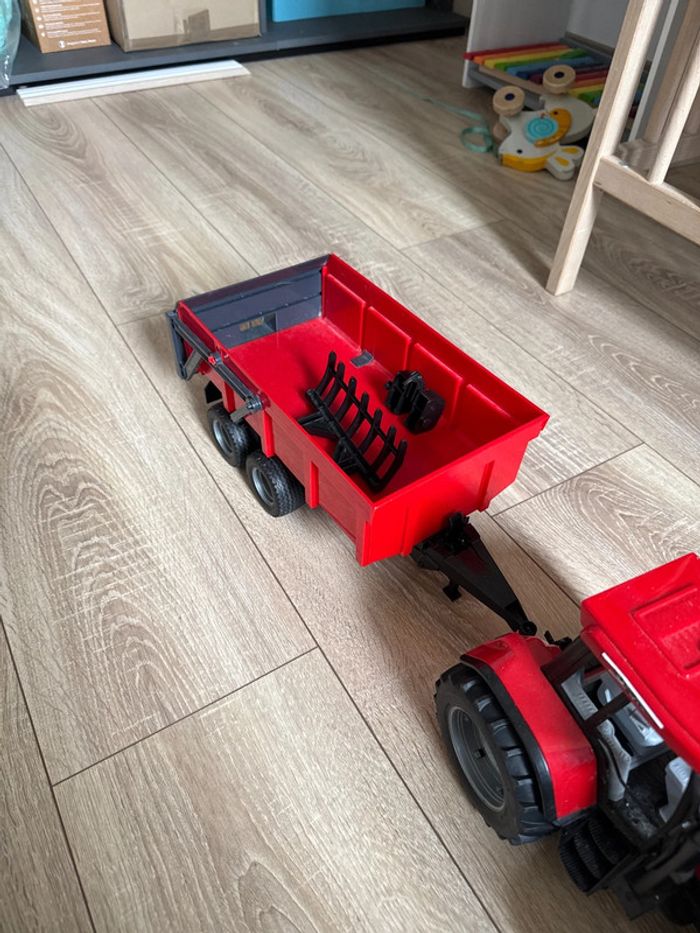 Jouet tracteur et sa remorque - photo numéro 3