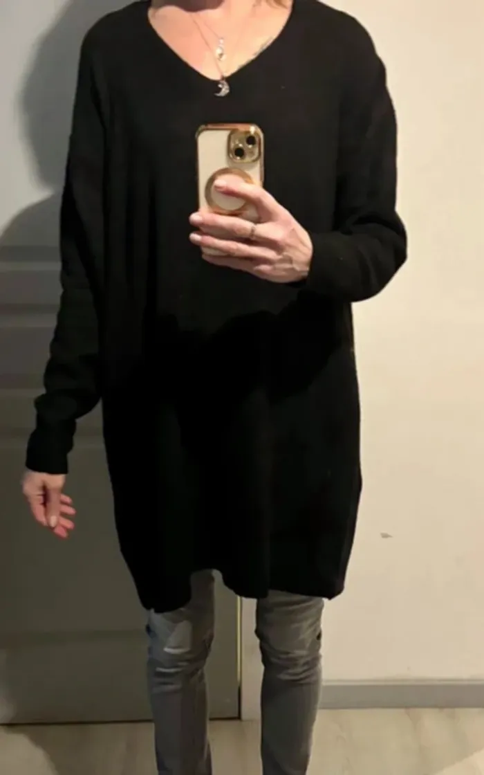🖤 Robe pull noire Anna Karel – Neuve avec étiquette – Taille M - photo numéro 3