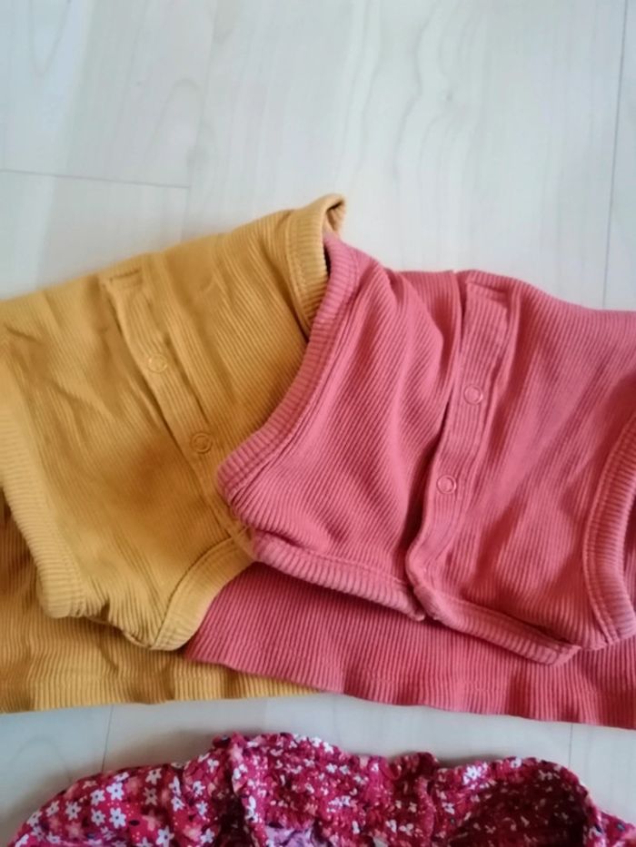 Lot 2 débardeurs 1 short fille - photo numéro 5