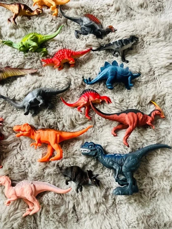 Lot dinosaures - photo numéro 5