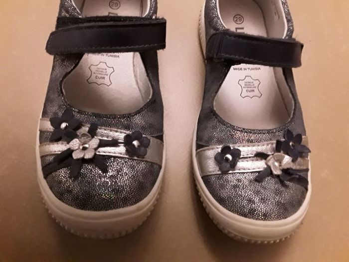 Babies marine argenté fille 29 LIBERTO TBE
