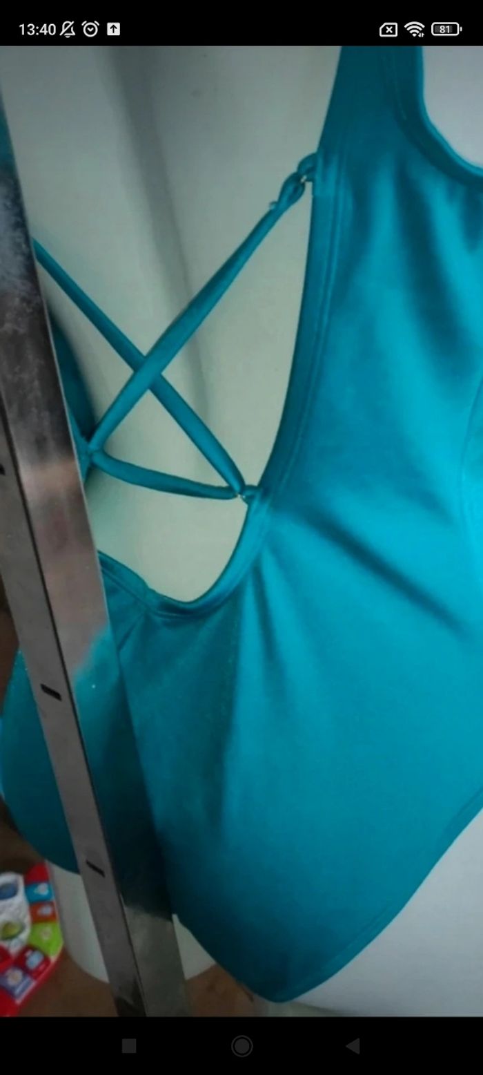 Très beau maillot de bain f17 - photo numéro 4