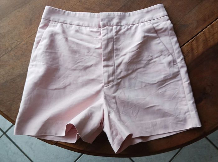 Short taille 36 zarawoman + 1 gratuit - photo numéro 2