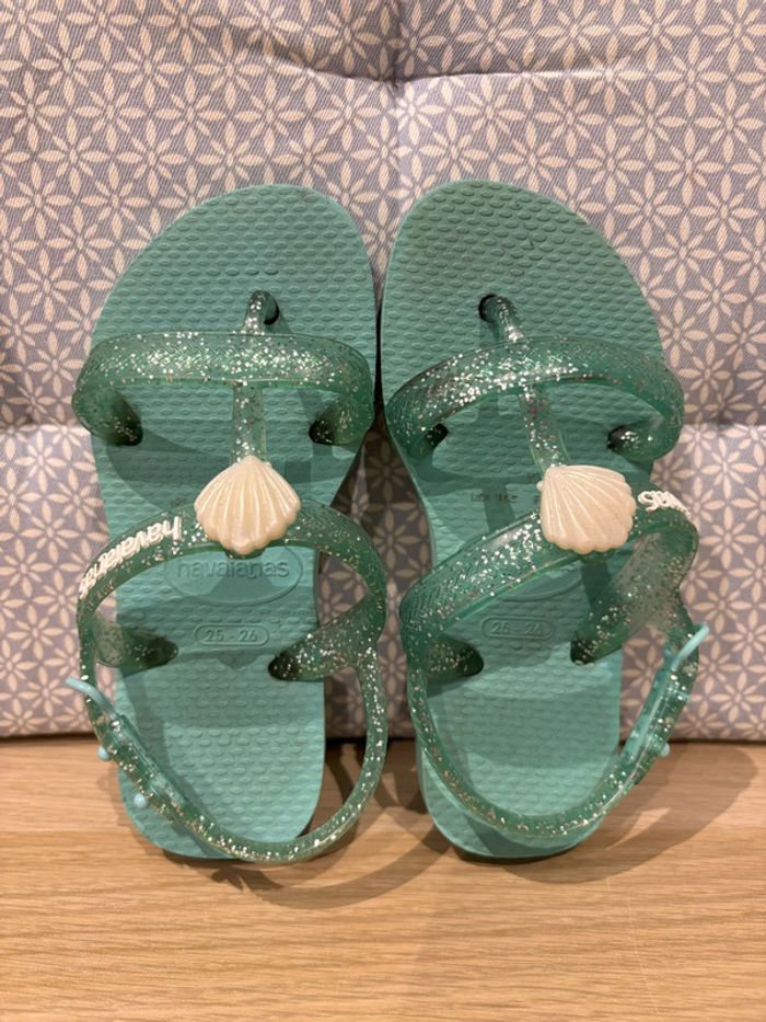 Paire de Sandales "Coquillages Turquoises" Pointure 27 / 28