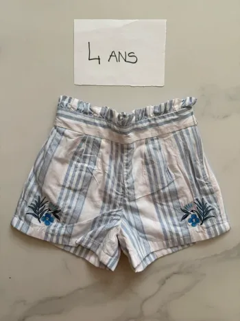 Short sergent major 4 ans neuf
