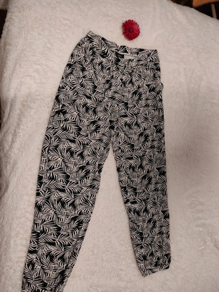Pantalon léger, neuf 👌 - photo numéro 2