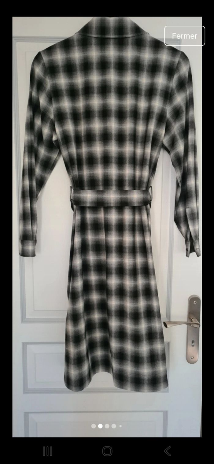 robe Karl  Lagerfelld - photo numéro 2