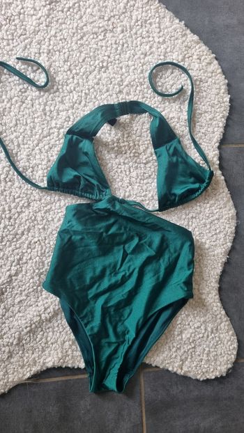 Maillot de bain 1 pièce trikini vert ETAM  36 S