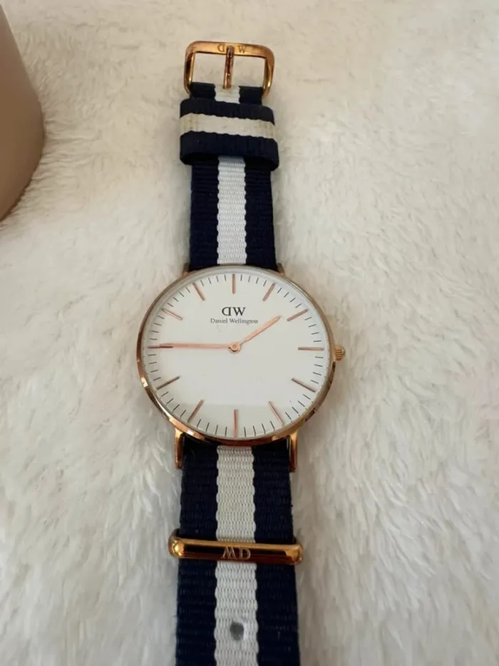 Montre daniel wellington - photo numéro 8