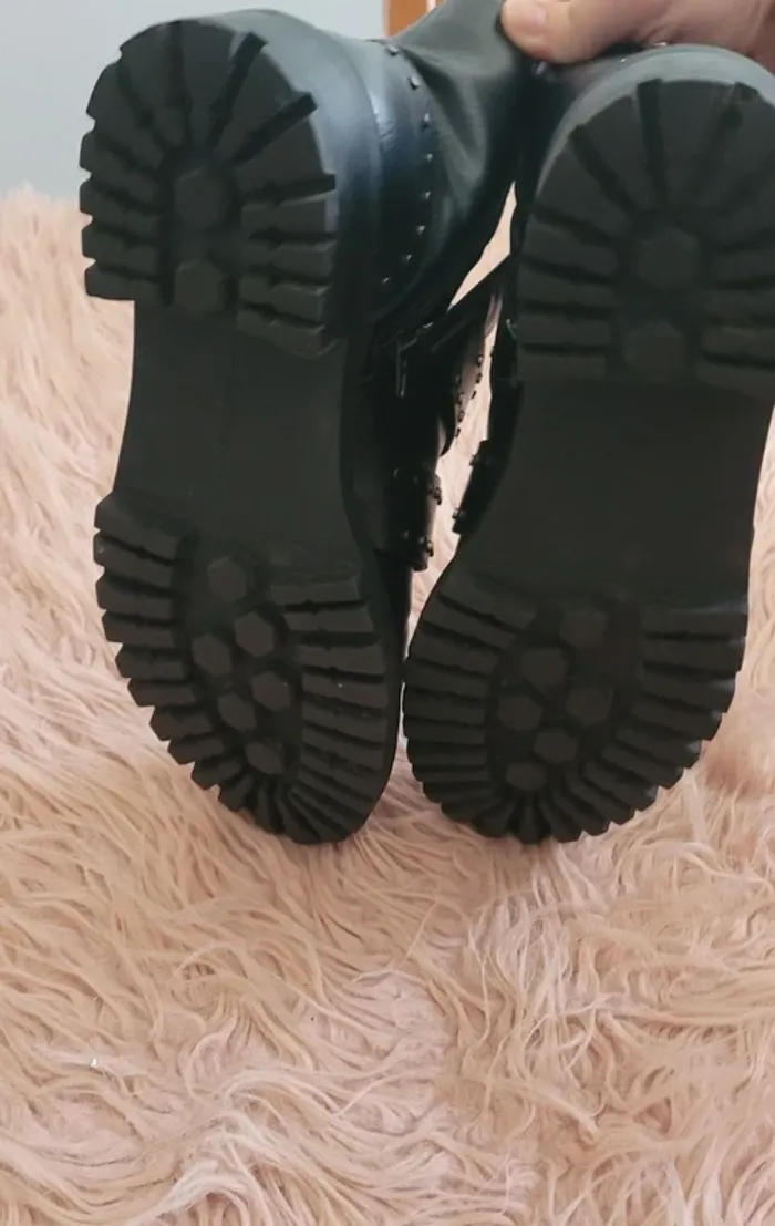 Bottines noires bershka - photo numéro 3