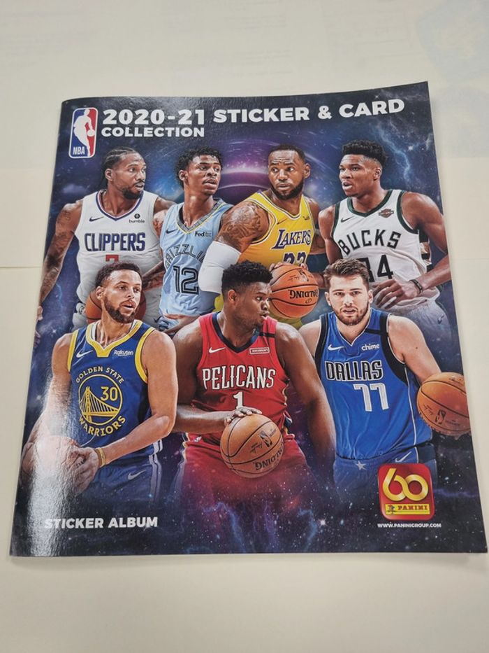 nba 2020 2021 basket album de stickers panini presque vide (15 vignettes collées)