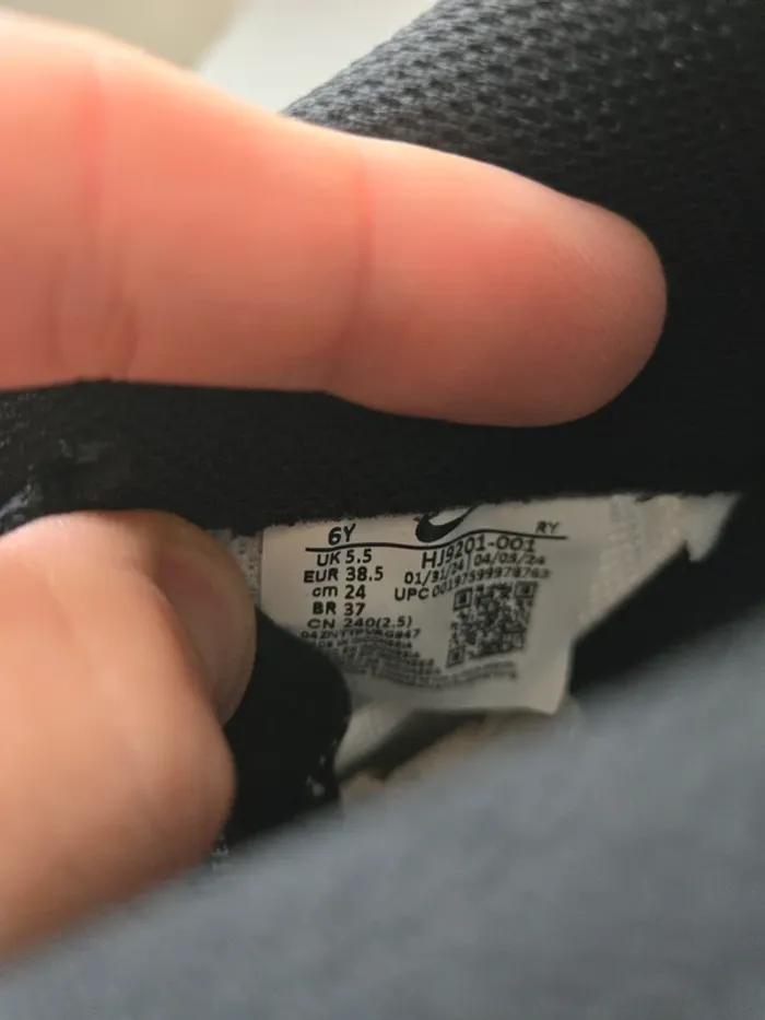 Nike air force 1 taille 38,5 neuves blanc noir - photo numéro 7