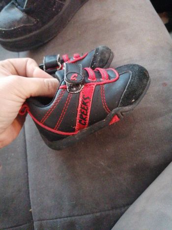 Chaussures creeks taille 19