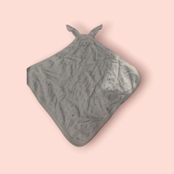 Doudou lapin tissu blanc gris étoiles Petit Bateau