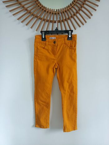 Pantalon jaune moutarde gemo 4ans