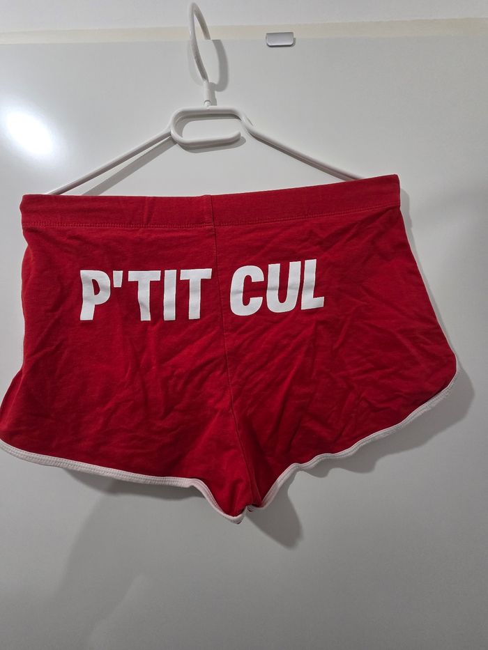 Short "P'tit cul "