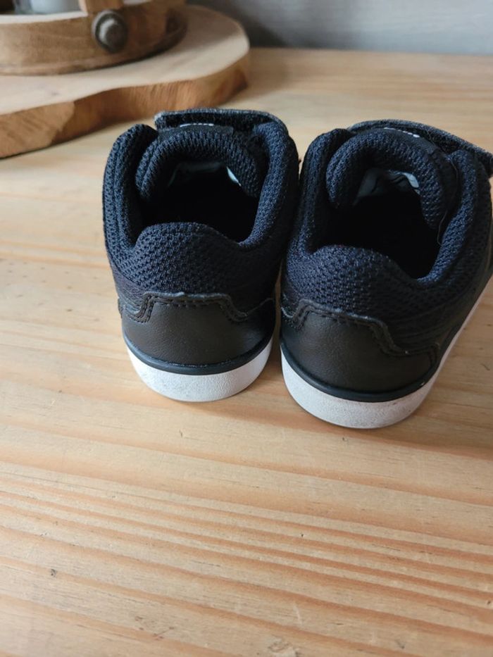 Baskets nike Cabri 17 - photo numéro 2