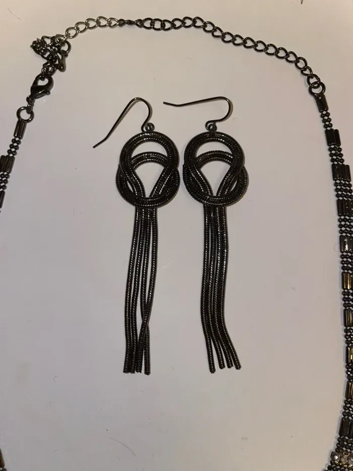 Parure collier et BO argenté foncé - photo numéro 2