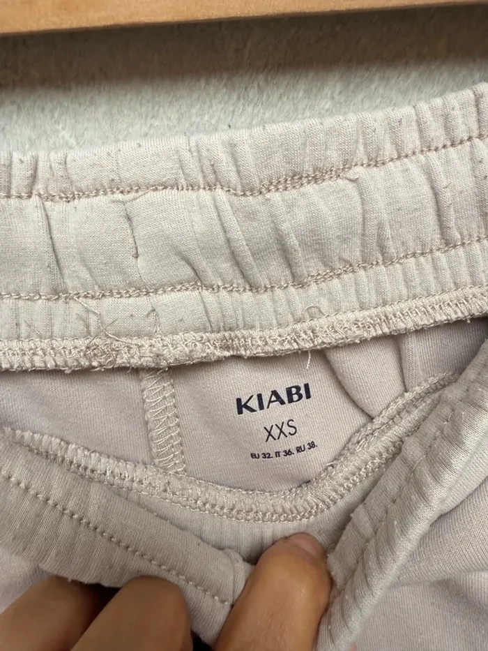 Jogging Kiabi beige taille XXS - 12 ans - photo numéro 5