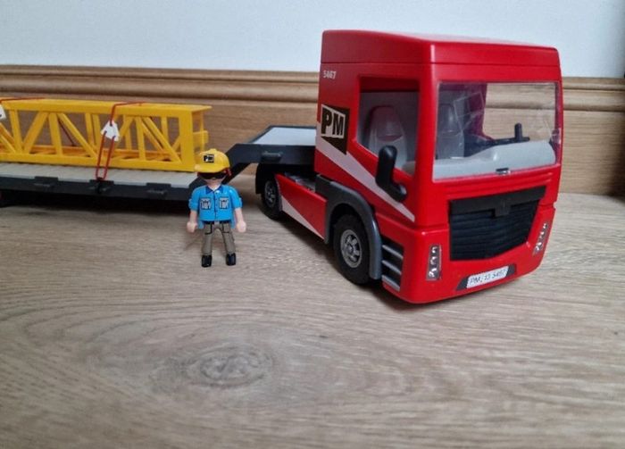 5487 Tracteur routier Playmobil avec grande remorque - photo numéro 3