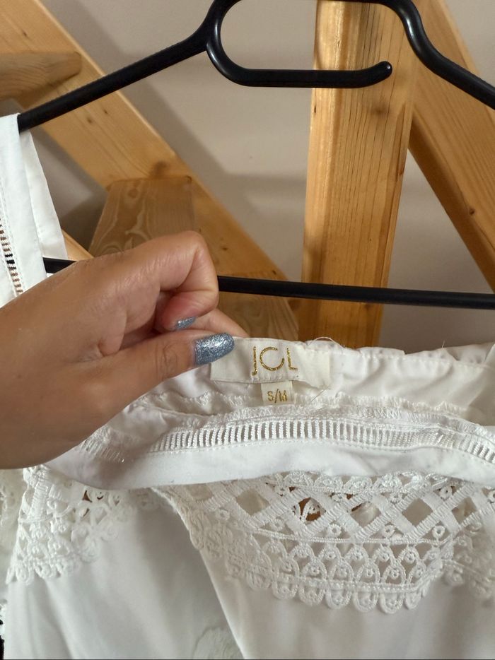 Blouse épaules dénudées - photo numéro 2