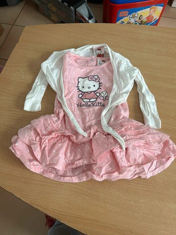 Ensemble robe + boléro hello kitty taille 12 mois