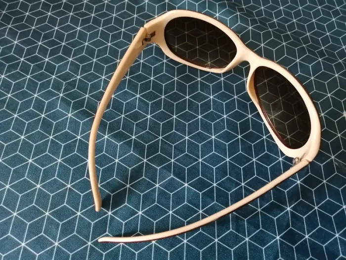 Lunettes de soleil femme marron et crème 😎 - photo numéro 2