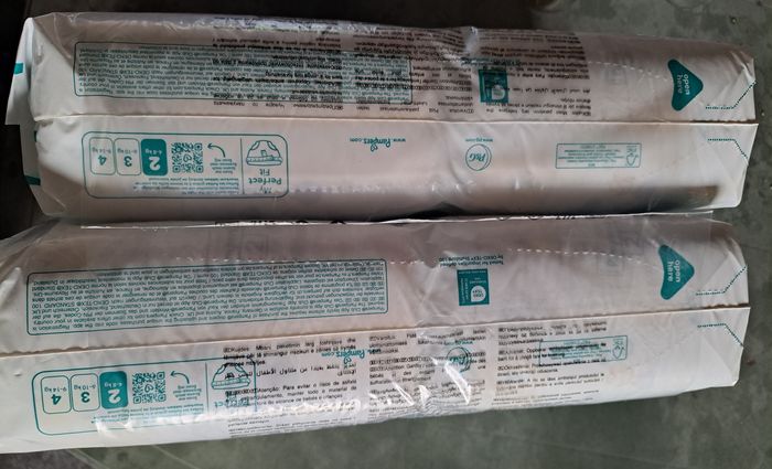 Couches Pampers Taille 2 - photo numéro 2