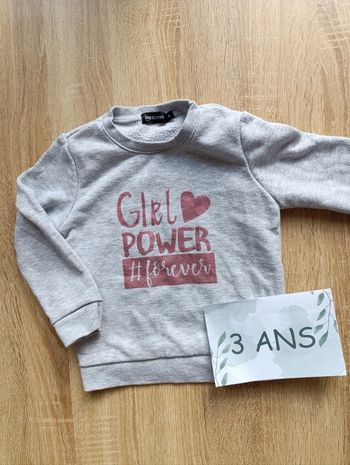 Pull " Girl Power" 3ans fille