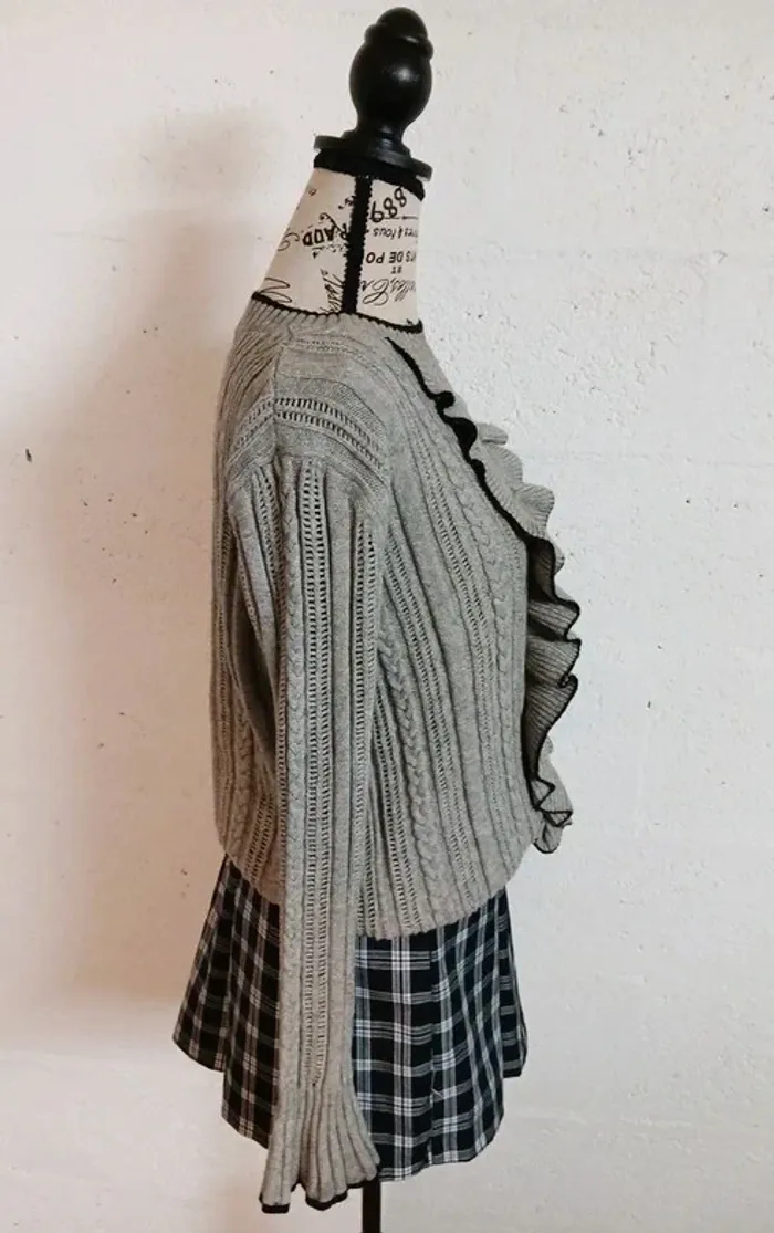 🩶 Pull gris torsadé – Ray Tricot – Taille 38/40 – Très bon état - photo numéro 5