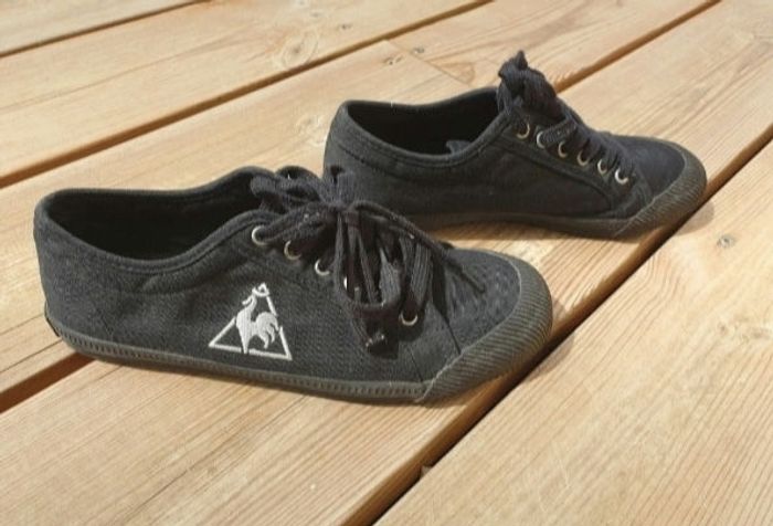 Chaussures en toile noire Le Coq Sportif - photo numéro 2