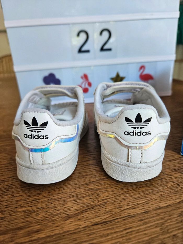 Baskets Adidas Superstar T22 - photo numéro 4