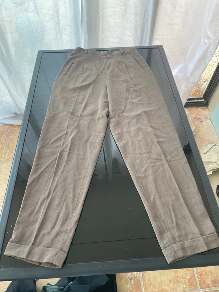 Pantalon tailleur de la marque cinoche en taille 40