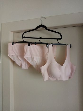 Ensemble sous-vêtements (rose pale)