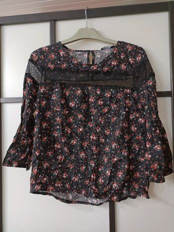 Blouse taille 38 fleurs